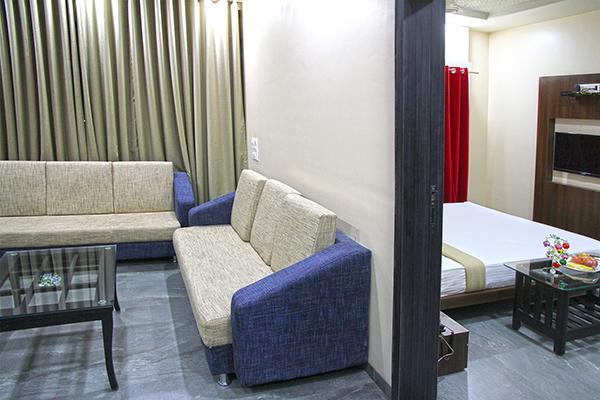 Hotel Yash Executive